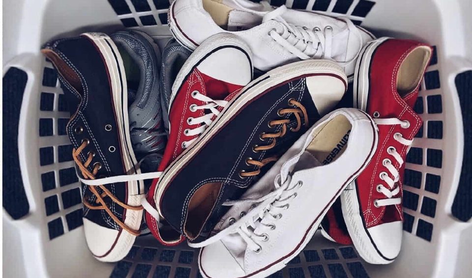 What temperature to wash Converse in washing machine